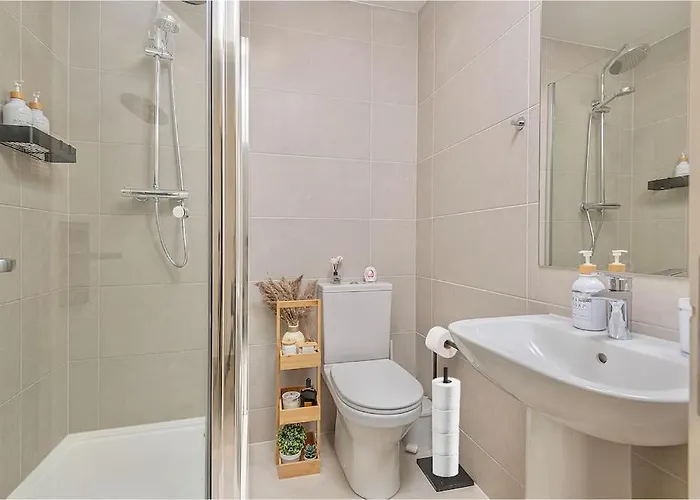 The Ivory Nook, Cozy & Spacious, Sleeps 8 *