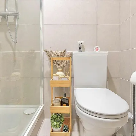 Apartamento The Ivory Nook, Cozy & Spacious, Sleeps 8