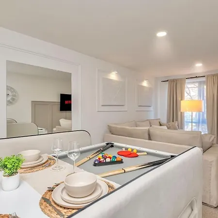 The Ivory Nook, Cozy & Spacious, Sleeps 8